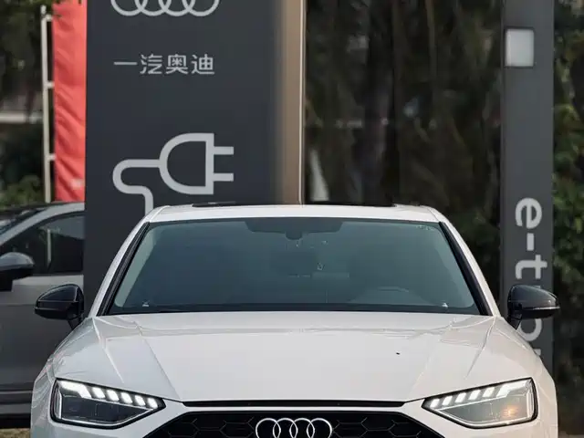 Audi A4L 2023 40 TFSI Luxury Sport — фото 2