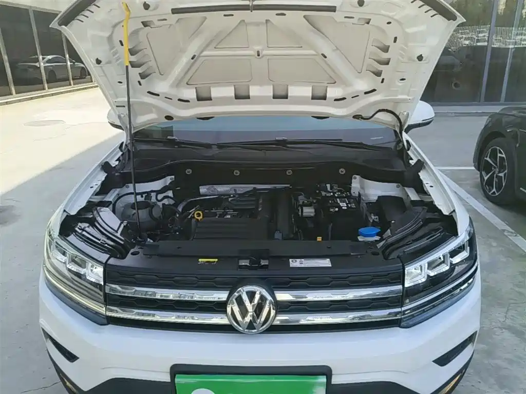 Volkswagen Tharu 2020 280TSI 2WD Comfort Edition China VI фото 20