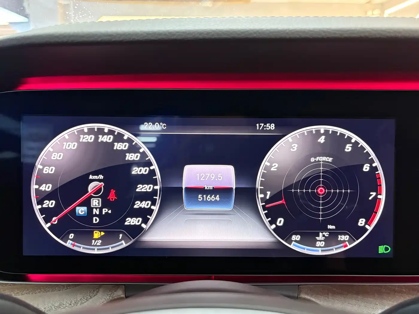 Mercedes-Benz E-Class 2018 E 300 L Luxury фото 16