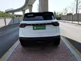 Фото 13 - Geely Coolray