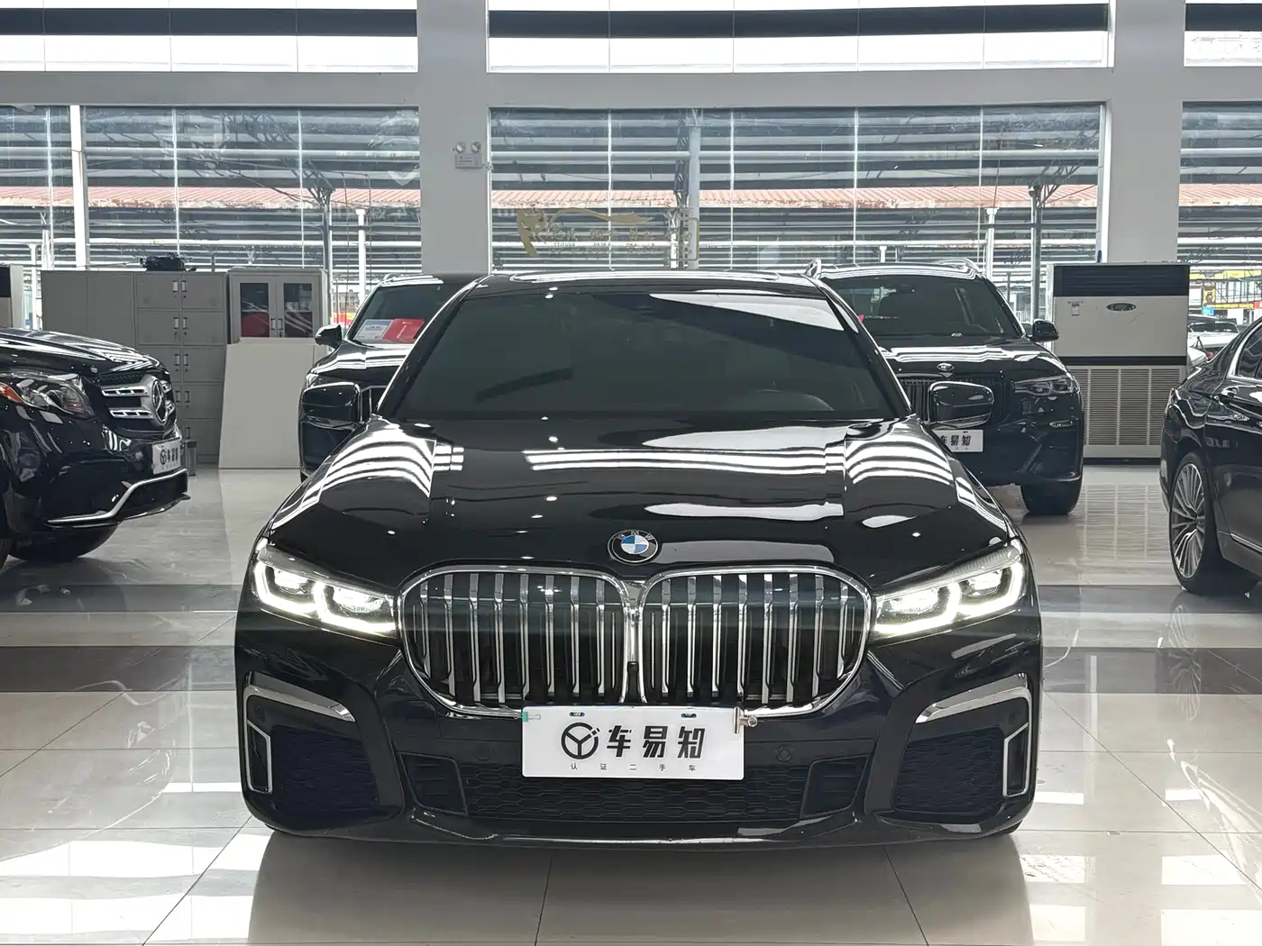 BMW 7 Series 2019 Facelift 730Li M Sport Package фото 2