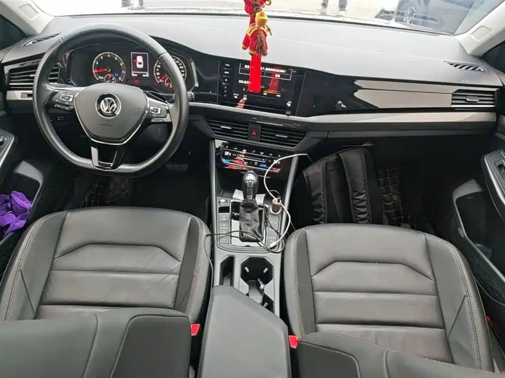 Volkswagen Bora 2020 280TSI DSG Luxury фото 10