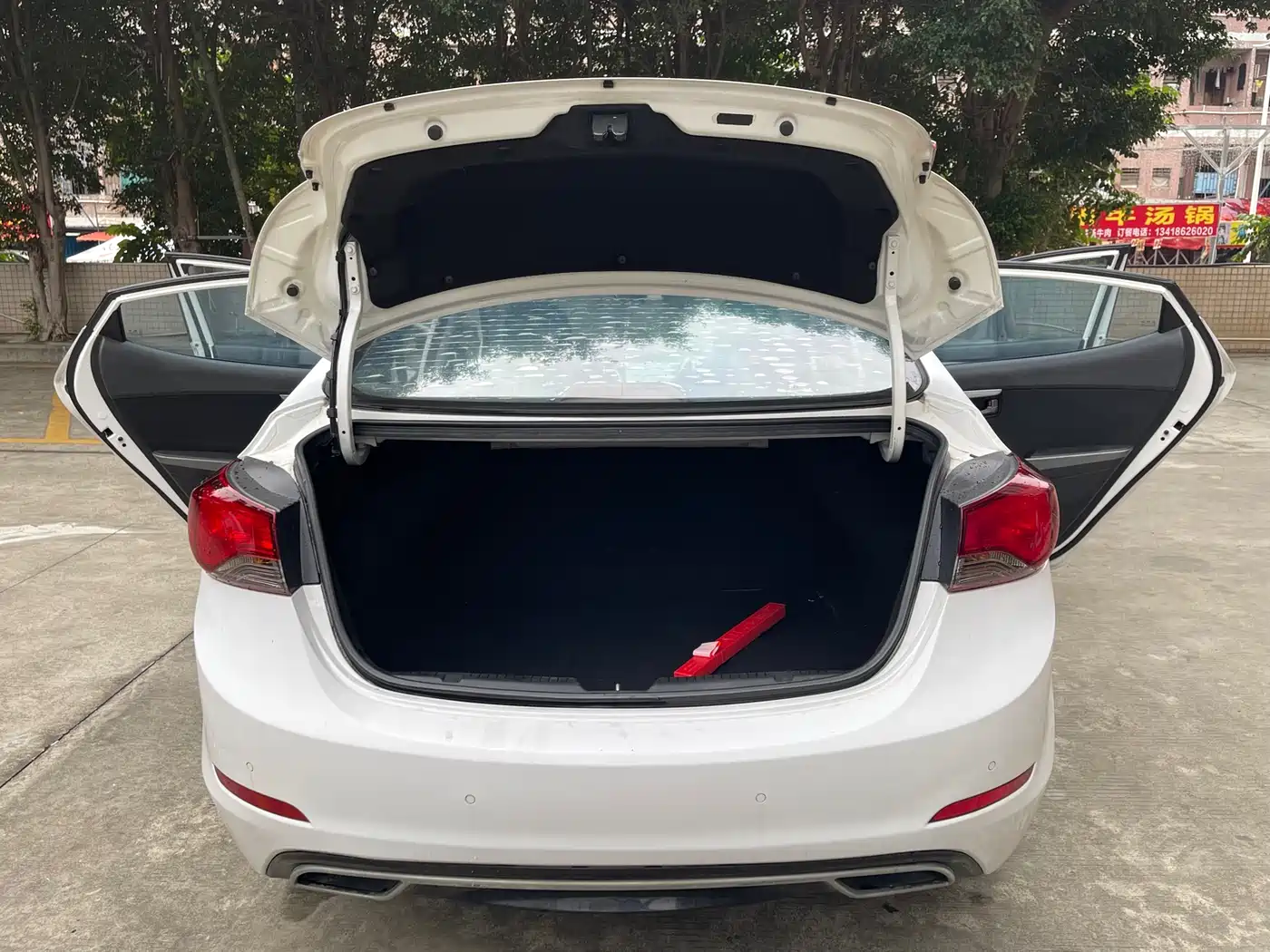 Hyundai Langdong 2016 1.6L Automatic Smart Edition фото 14