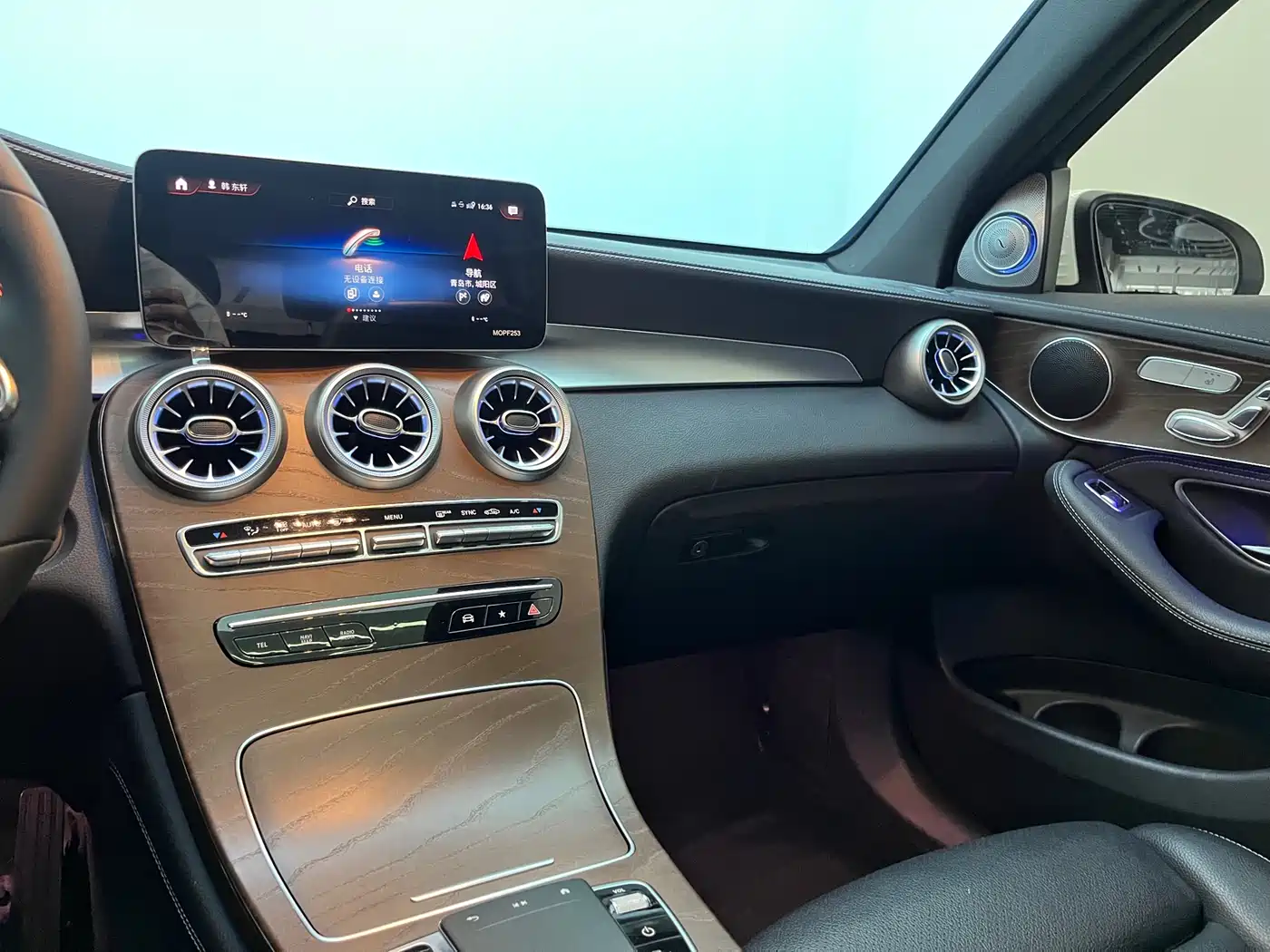 Mercedes-Benz GLC 2020 GLC 300 L 4MATIC Dynamic фото 11