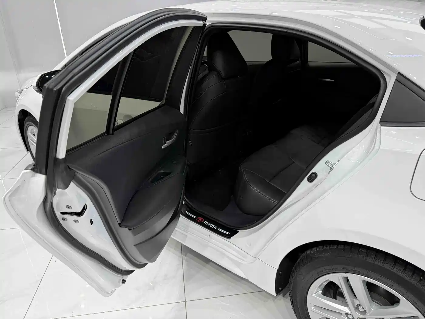 Toyota Levin 2022 Facelift TNGA 1.5L CVT Progressive Edition фото 15