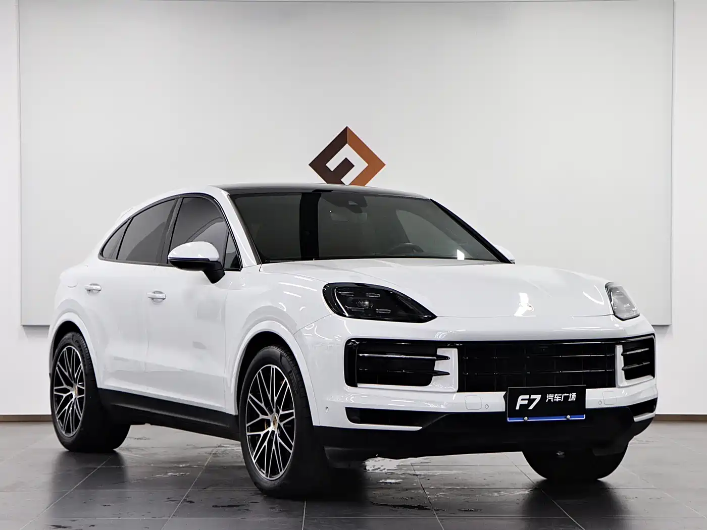 Porsche Cayenne 2024 Cayenne Coupé 3.0T фото 3