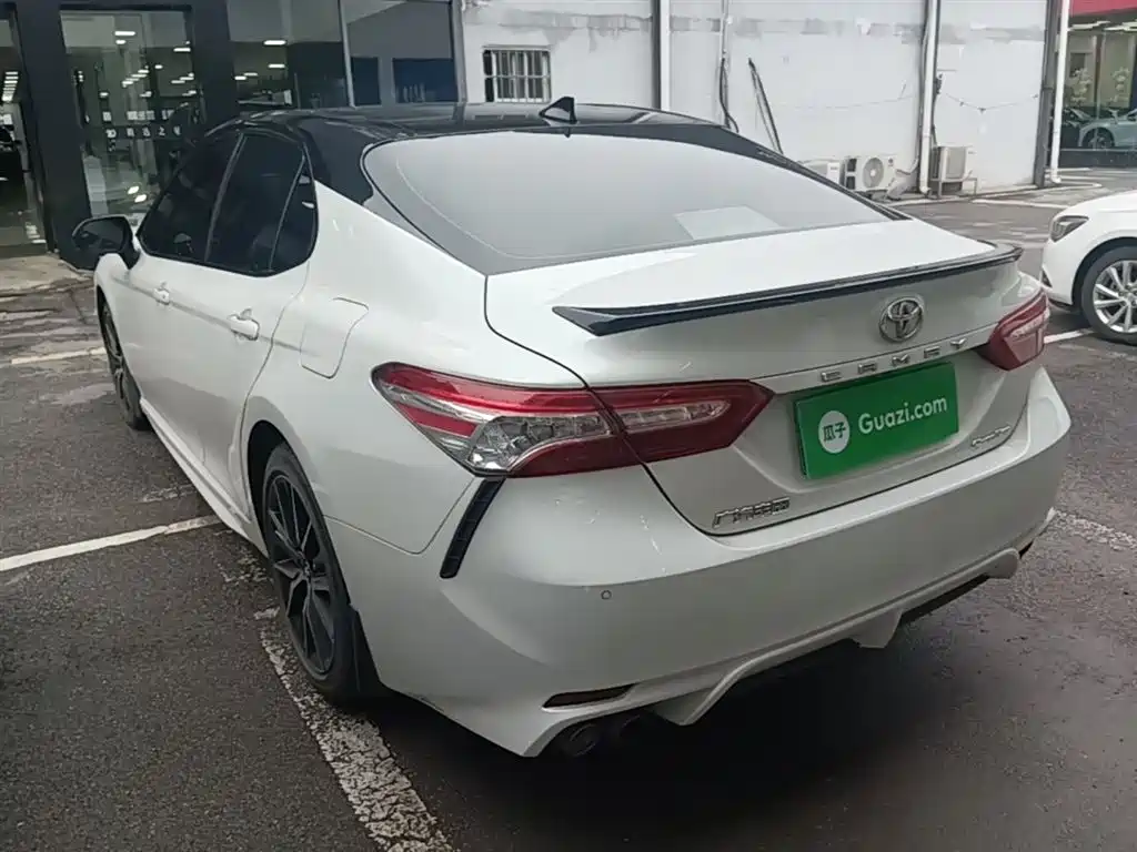 Toyota Camry 2021 2.5S Feng Shang Edition фото 5
