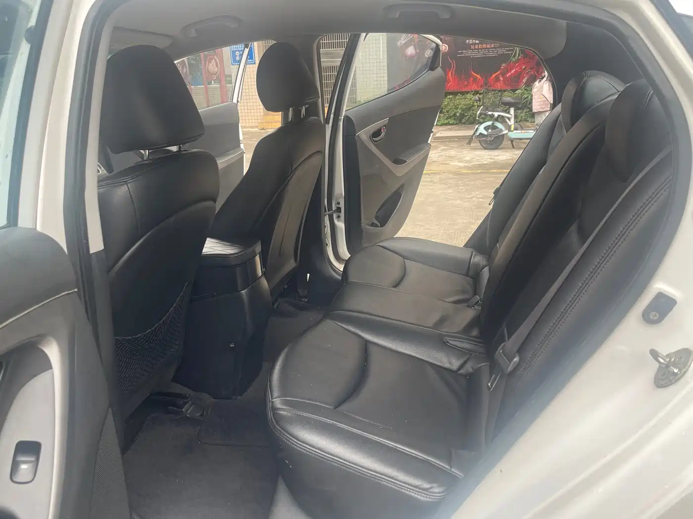 Hyundai Langdong 2016 1.6L Automatic Smart Edition фото 10