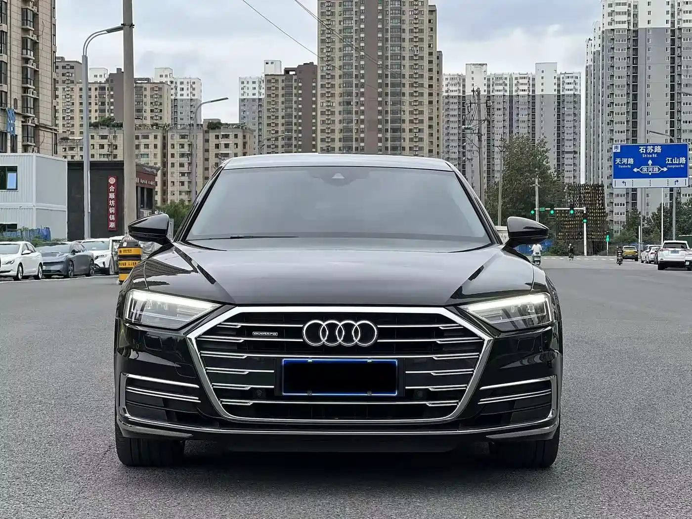 Audi A8 2021 A8L 50 TFSI quattro Comfort фото 17