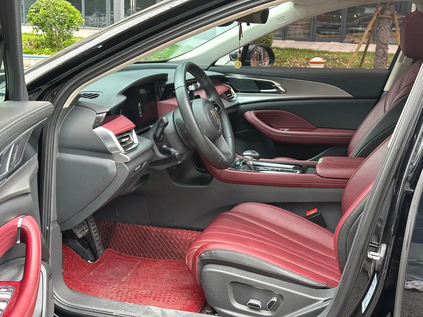 Hongqi H5 2024 1.5T DCT Smart Connect Flag Rhythm Edition фото 5