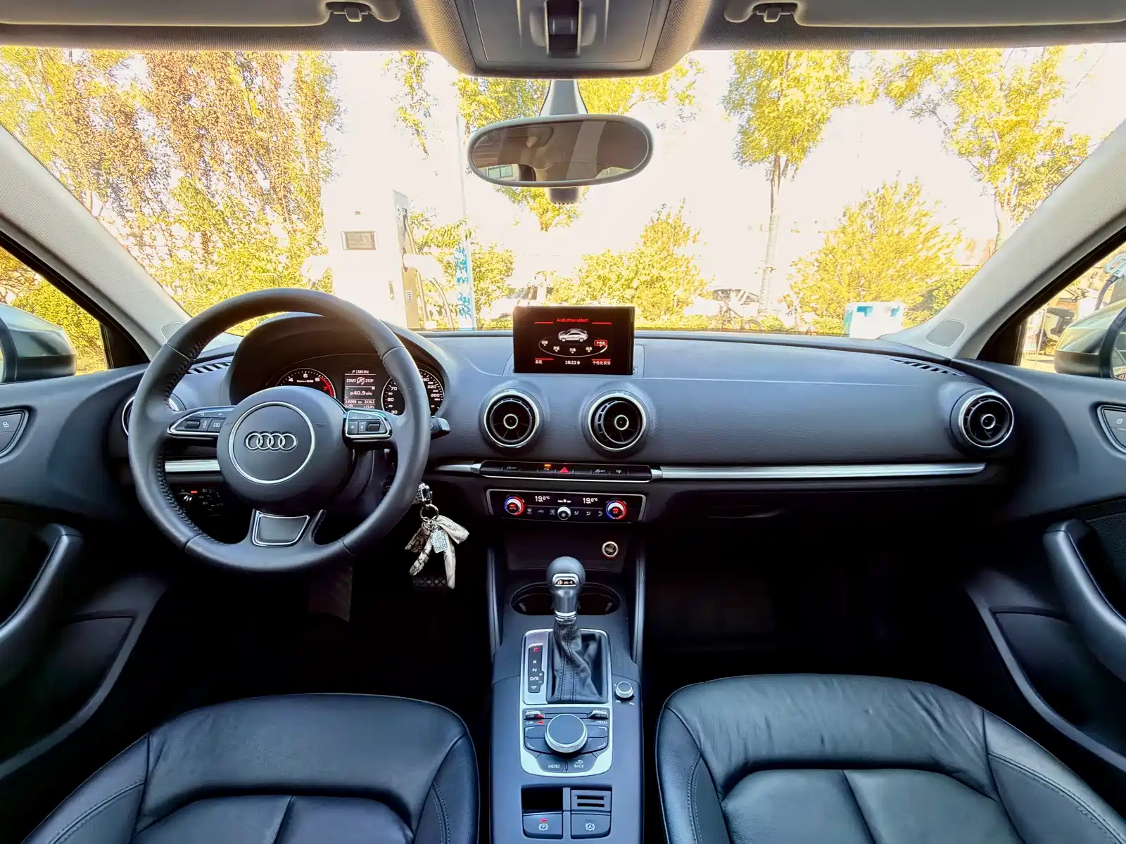 Photo 7 - Audi A3