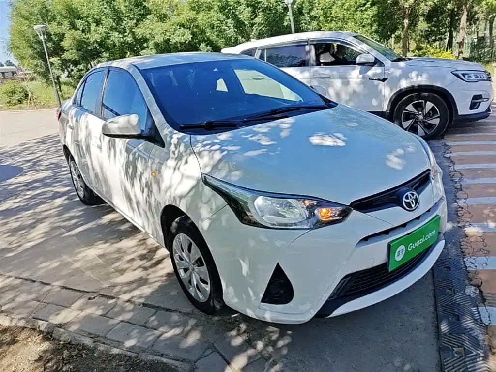 Toyota YARiS L Zhi Xiang 2017 1.5E CVT Charming Edition фото 4