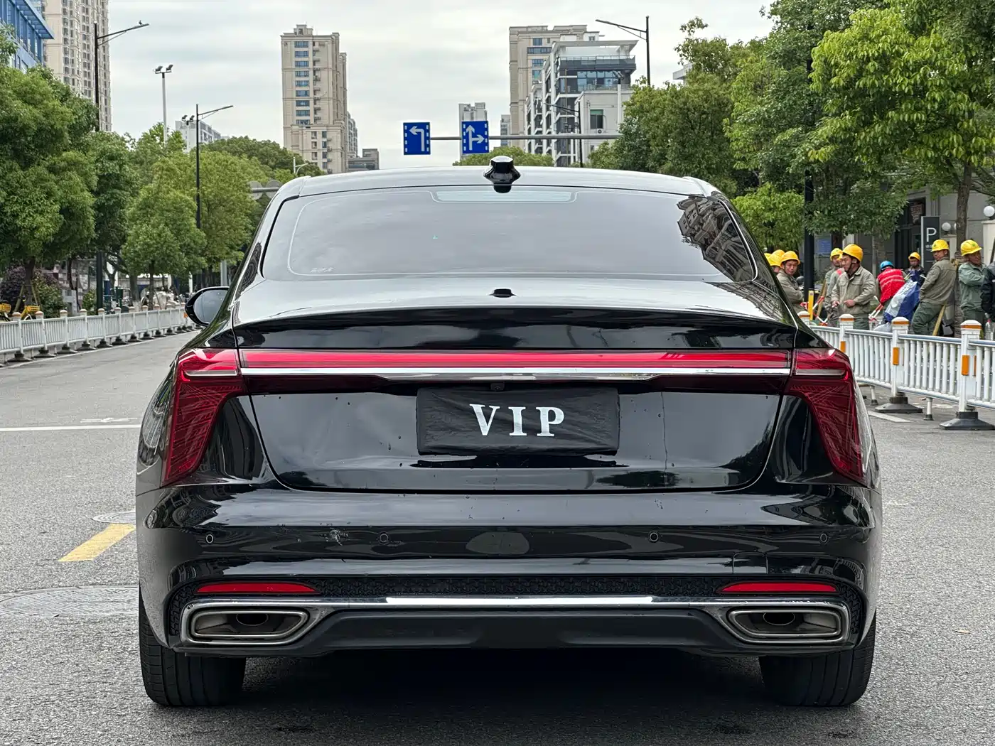 Hongqi H5 2024 1.5T DCT Smart Connect Flag Rhythm Edition фото 18