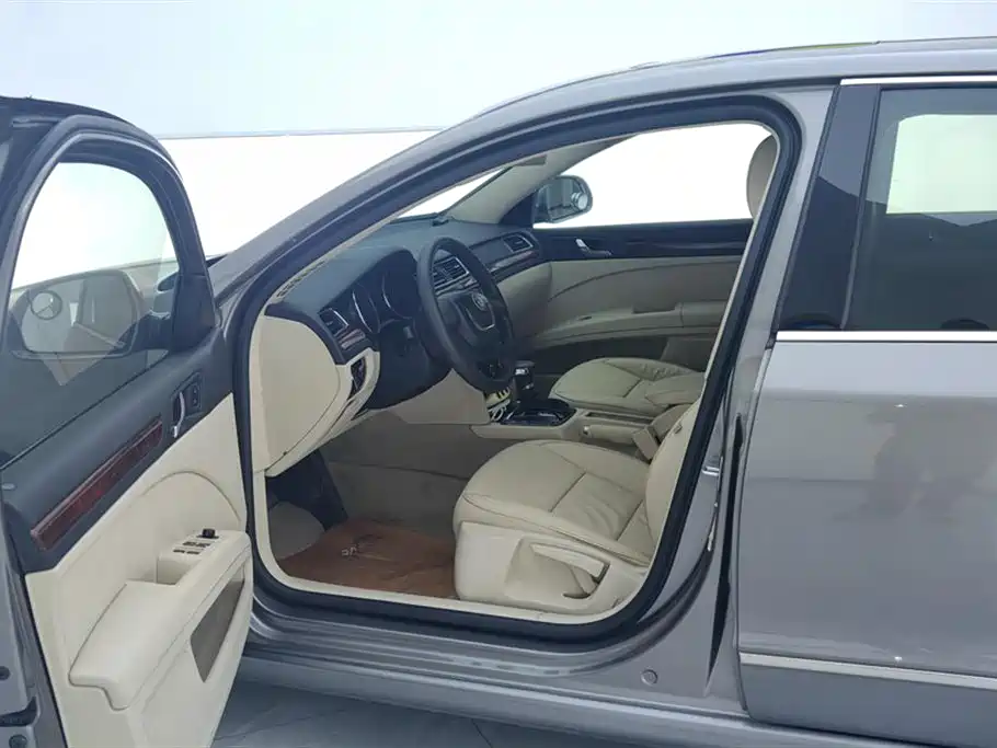 Škoda Superb 2009 1.8TSI Automatic Elegance фото 9