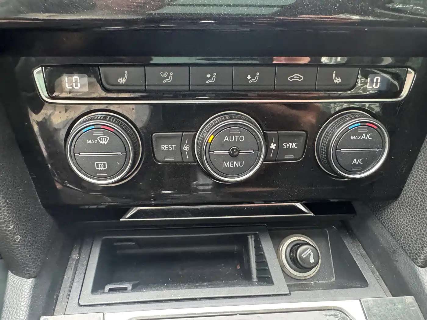 Volkswagen Magotan 2017 330TSI DSG Luxury фото 15