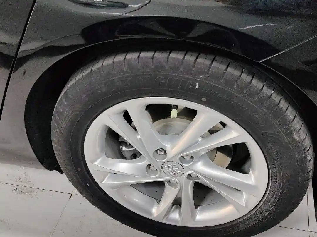 BUICK REGAL