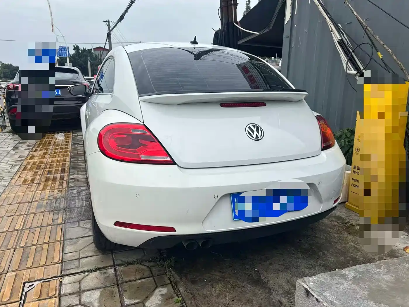 Volkswagen Beetle 2014 1.4TSI Comfort Edition фото 7