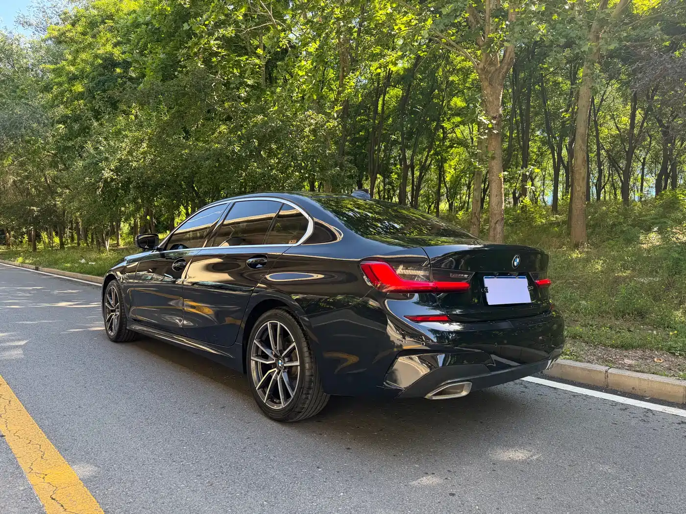BMW 3 Series 2021 320Li M Sport Package фото 4