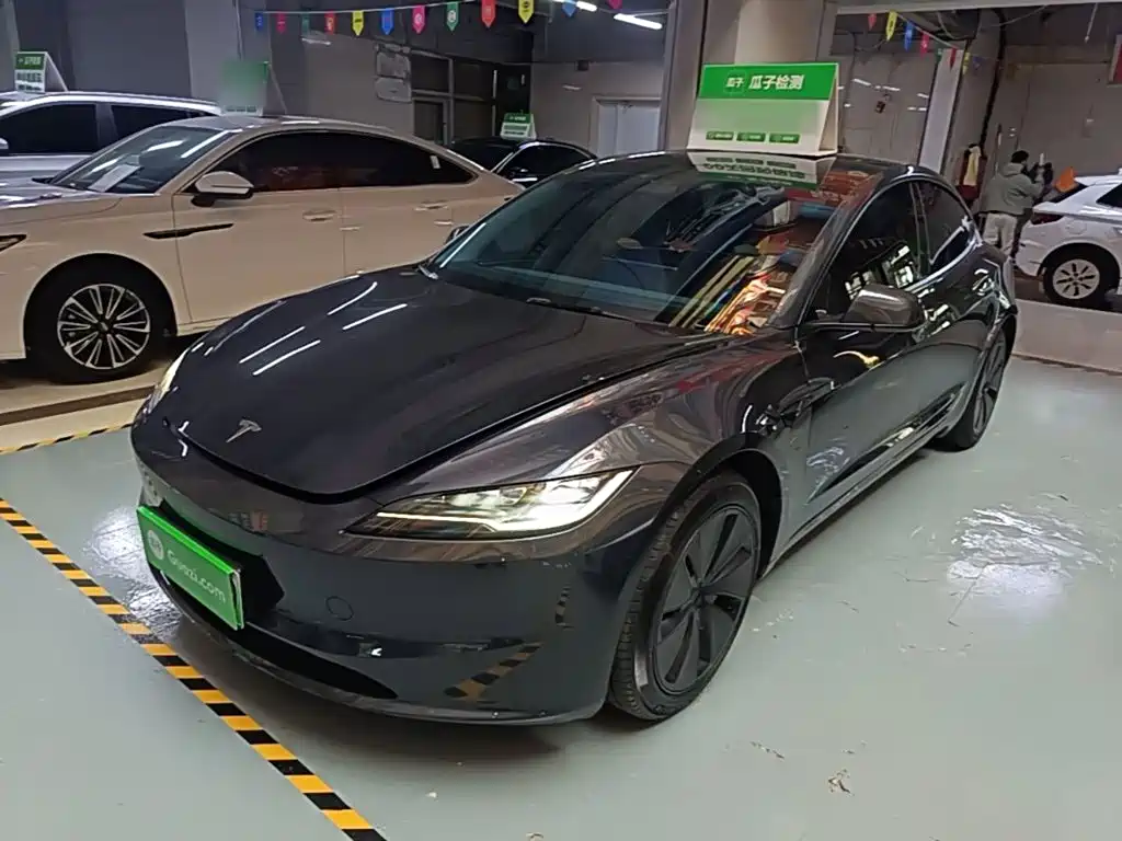 Tesla Model 3 2023 Rear-Wheel Drive