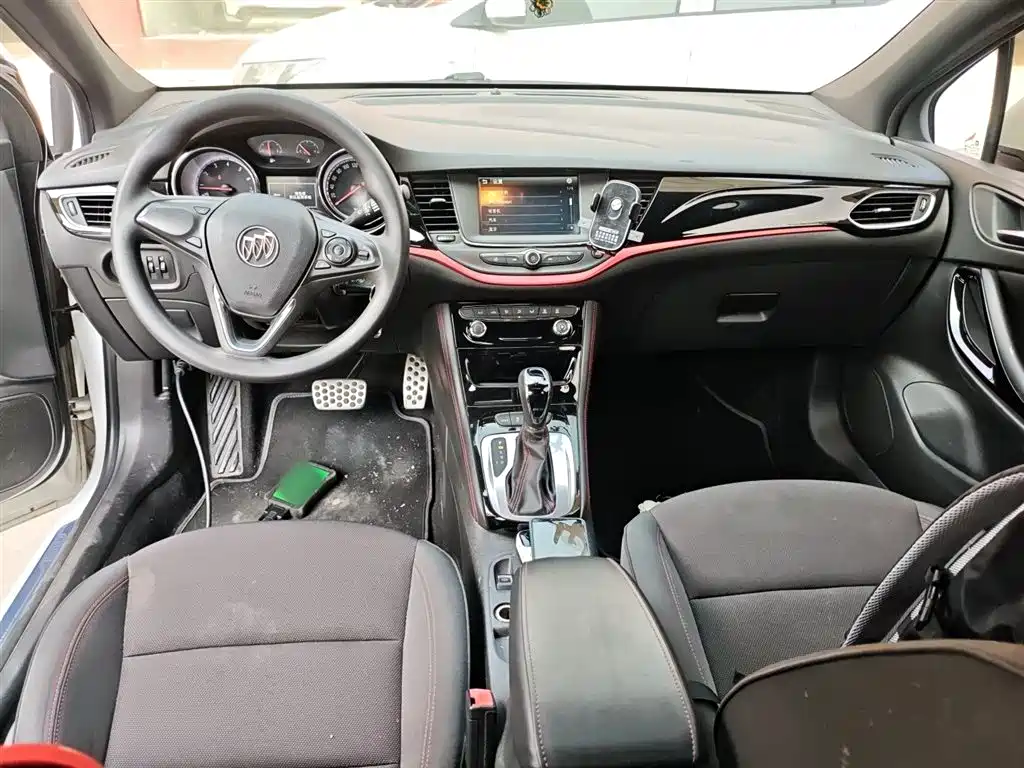 Buick Verano 2016 Hatchback GS 20T DCT Luxury Sport фото 10