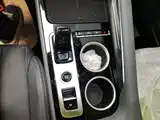Фото 10 - Geely Atlas