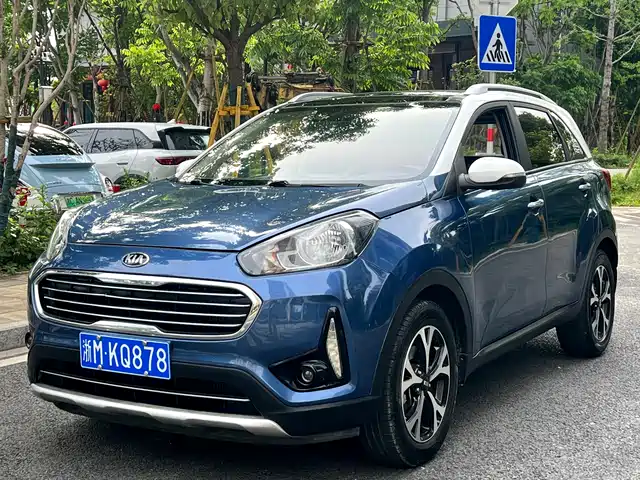 kia kx3-proud-run