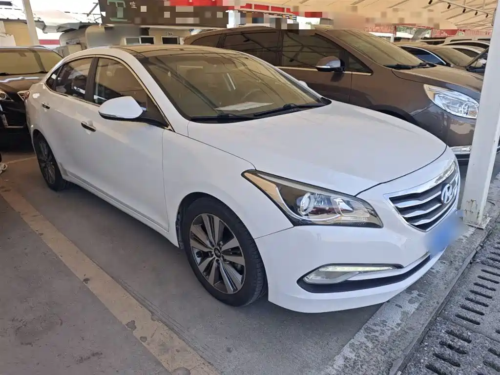 Hyundai Mistra 2014 1.8L Auto Premium DLX фото 22