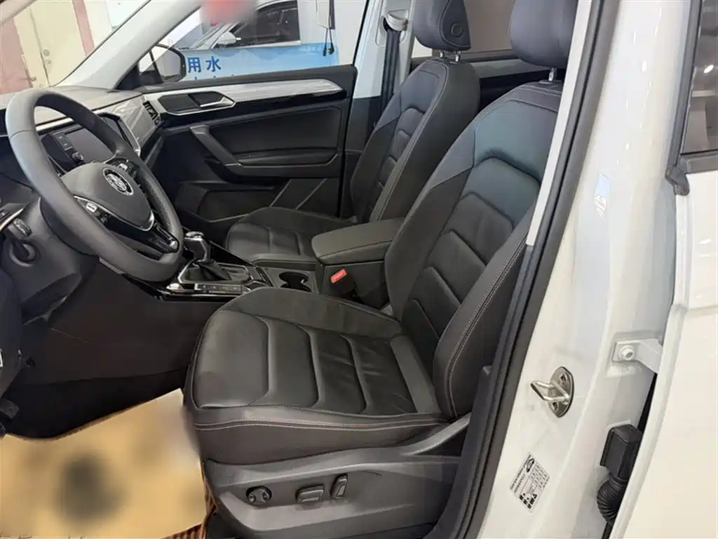 Volkswagen Tayron 2019 330TSI 2WD Luxury China VI фото 6
