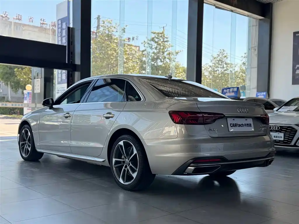 Audi A4L 2020 40 TFSI Fashion Elegance фото 8