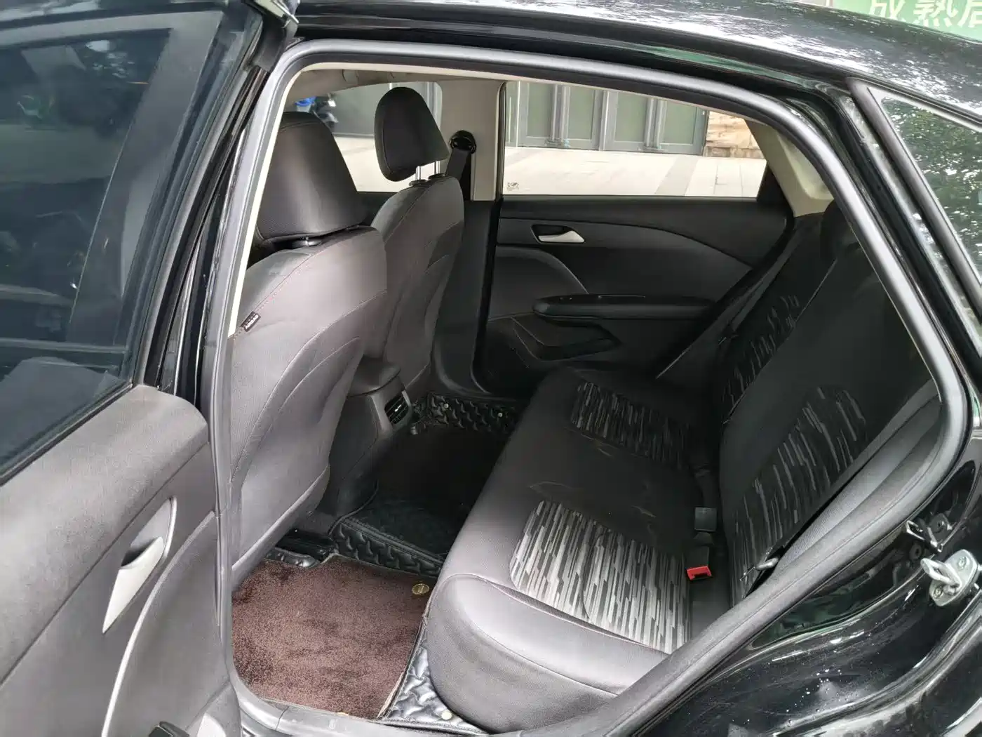 Chevrolet Monza 2019 Redline 320T DCT Joy Edition China VI фото 6