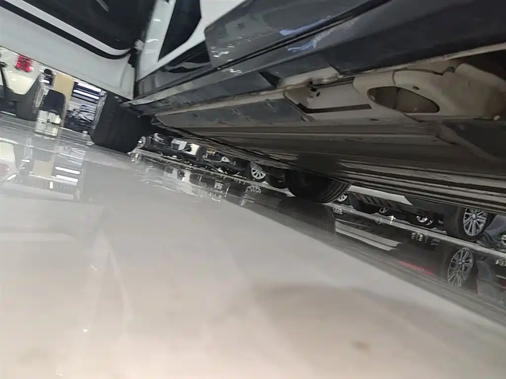 Buick E5 2023 Premium Standard Range Edition фото 22