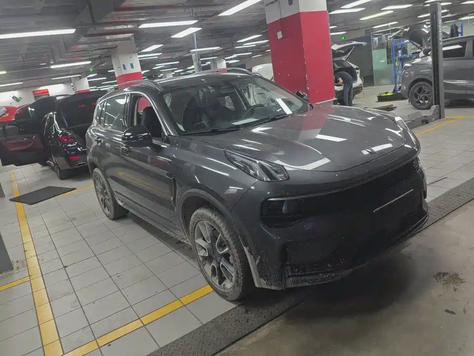 Lynk & Co 01 2024 2.0TD 2WD Global Edition фото 2