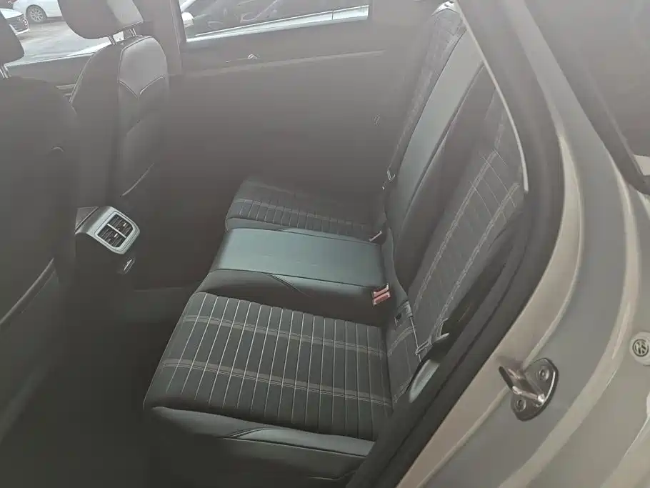 Volkswagen Lavida, миниатюра 11
