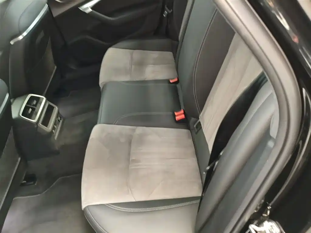 Audi A6L 2024 40 TFSI Luxury Dynamic фото 13