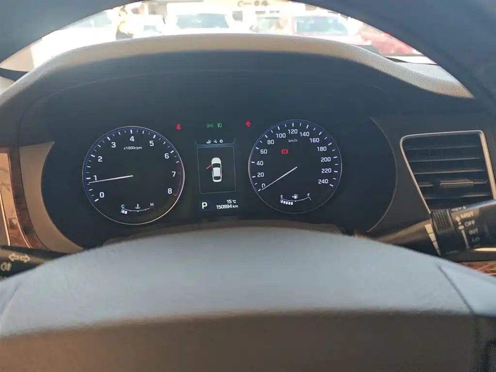 Hyundai Mistra 2014 1.8L Auto Premium DLX фото 8