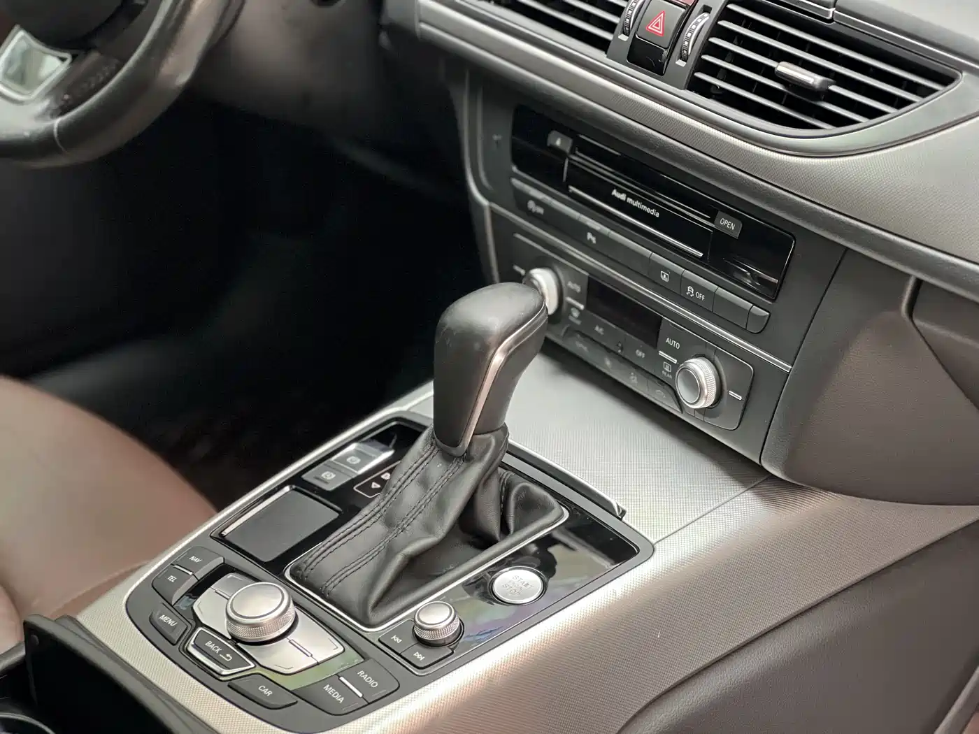 Audi A6L 2017 45 TFSI quattro Sport фото 4