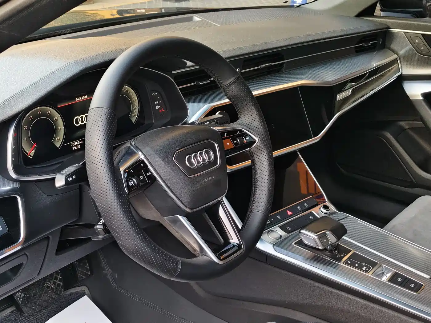 Audi A6L 2019 45 TFSI quattro Premium Dynamic фото 11
