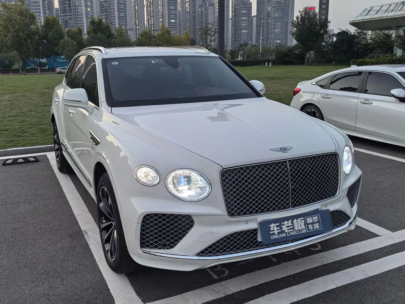 BENTLEY TIM YUE