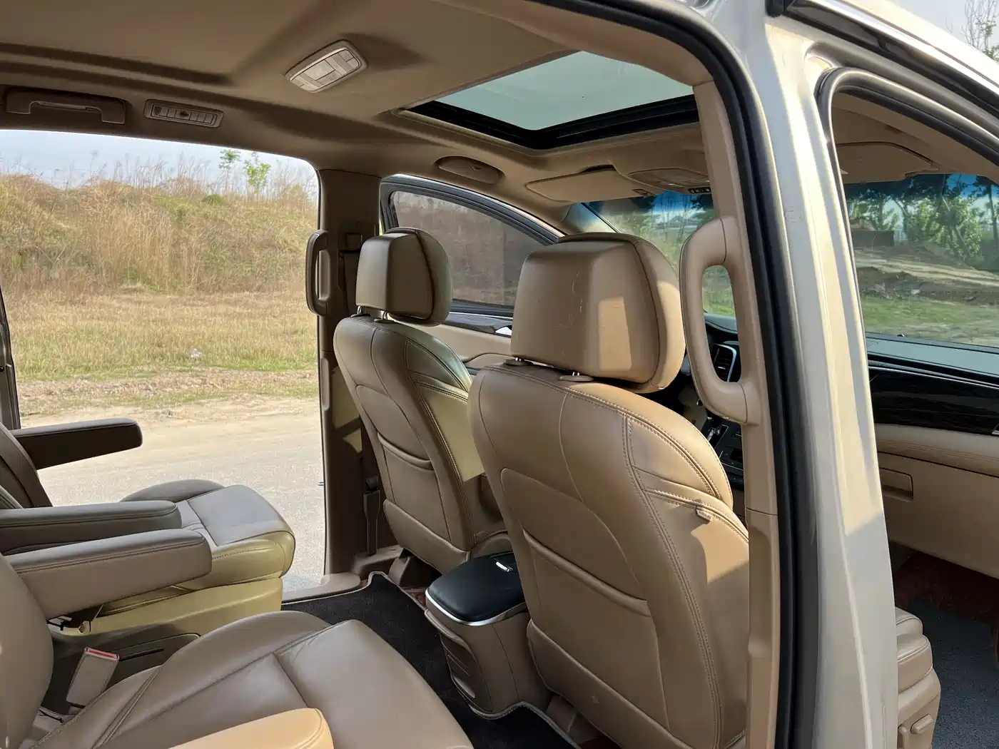 Buick GL8 2018 ES 28T Premium Type China VI фото 17