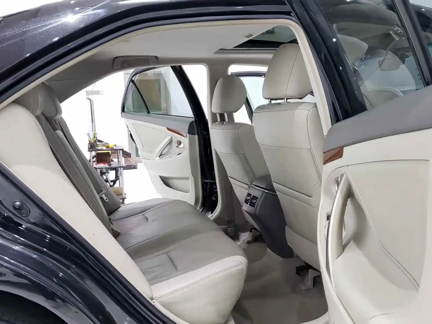 Toyota Camry 2013 200G Classic Luxury Edition фото 8