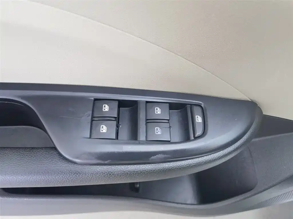 Buick Excelle 2021 Exemplar 1.5L Auto Elite фото 9
