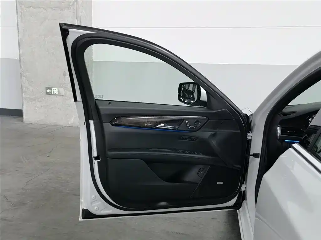 Cadillac CT6 2021 28T Luxury фото 8