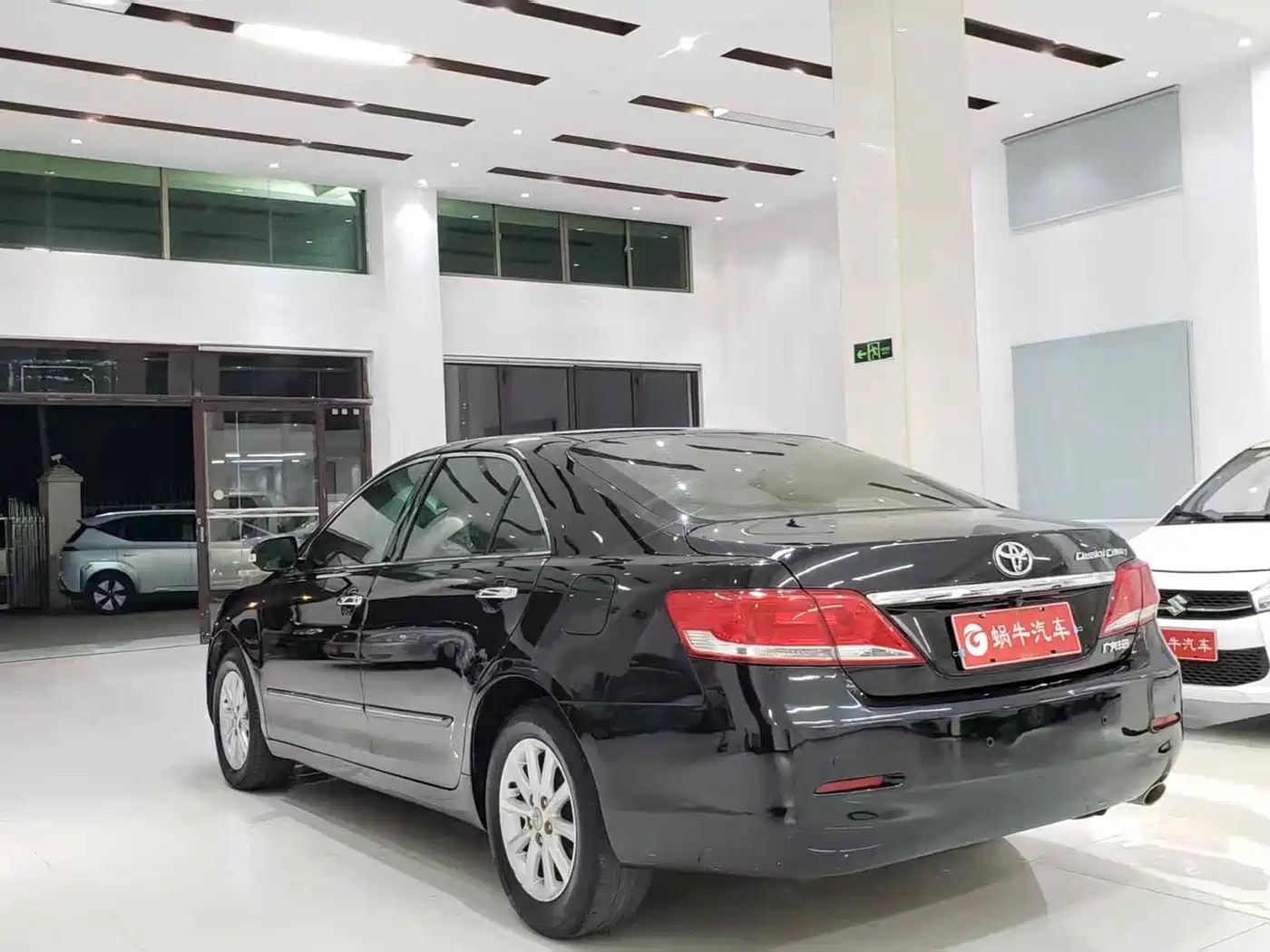 Toyota Camry 2013 200G Classic Luxury Edition фото 11
