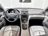Photo 11 - Mercedes-Benz E-Class