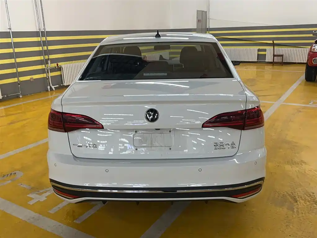 Volkswagen Bora 2024 200TSI DSG Smooth Ride Edition фото 10