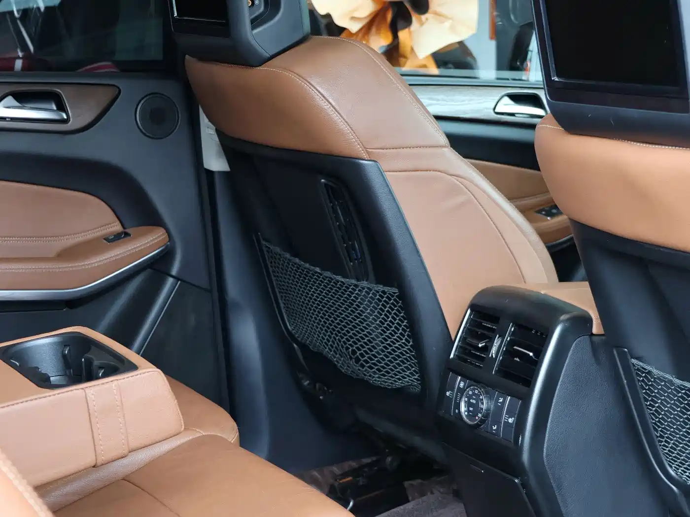 Mercedes-Benz GLS 2016 GLS 500 4MATIC фото 7