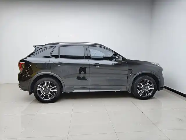 Lynk & Co 01 2023 2.0TD 2WD Pro фото 4
