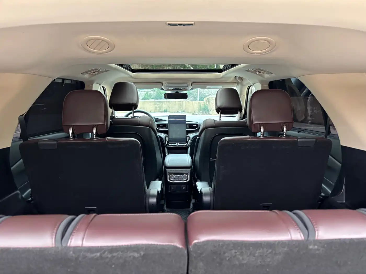 Ford Explorer 2020 EcoBoost 285 AWD Platinum 6-Seater фото 12
