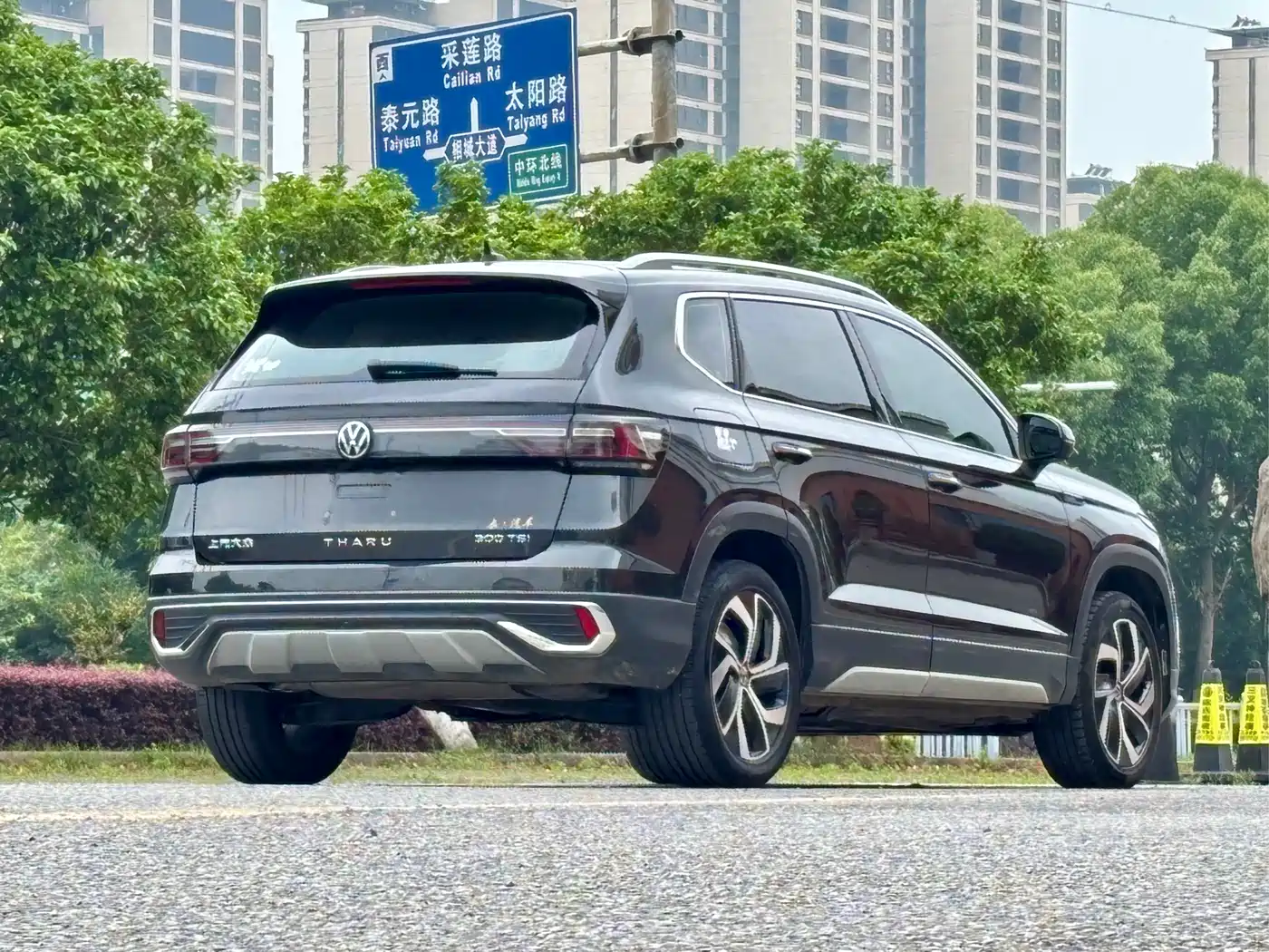 Volkswagen Tharu 2023 300TSI 2WD Full Moon Edition фото 5