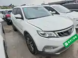 Фото 4 - Geely Atlas